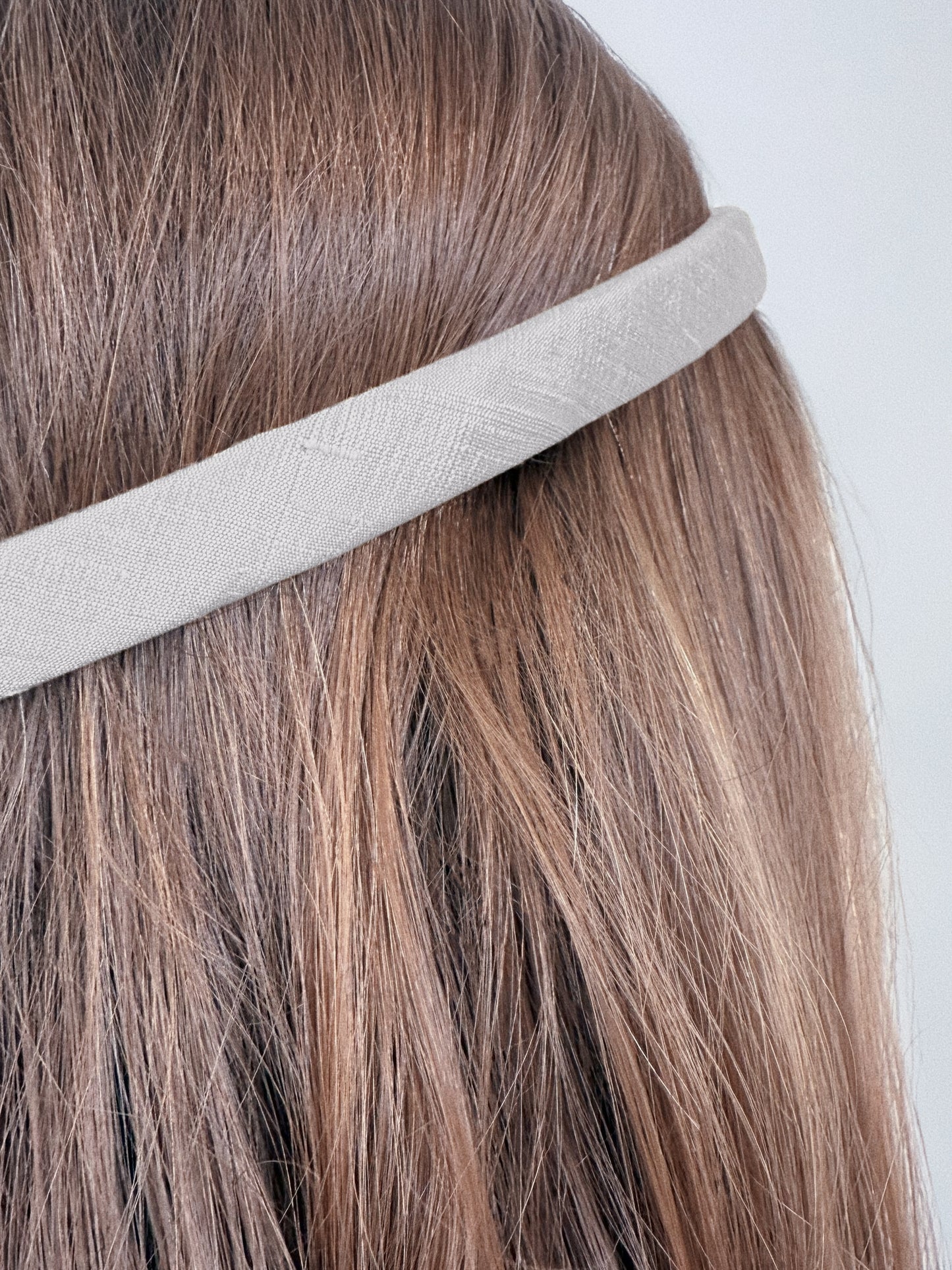 Cléa Hair Ring in Raw Silk